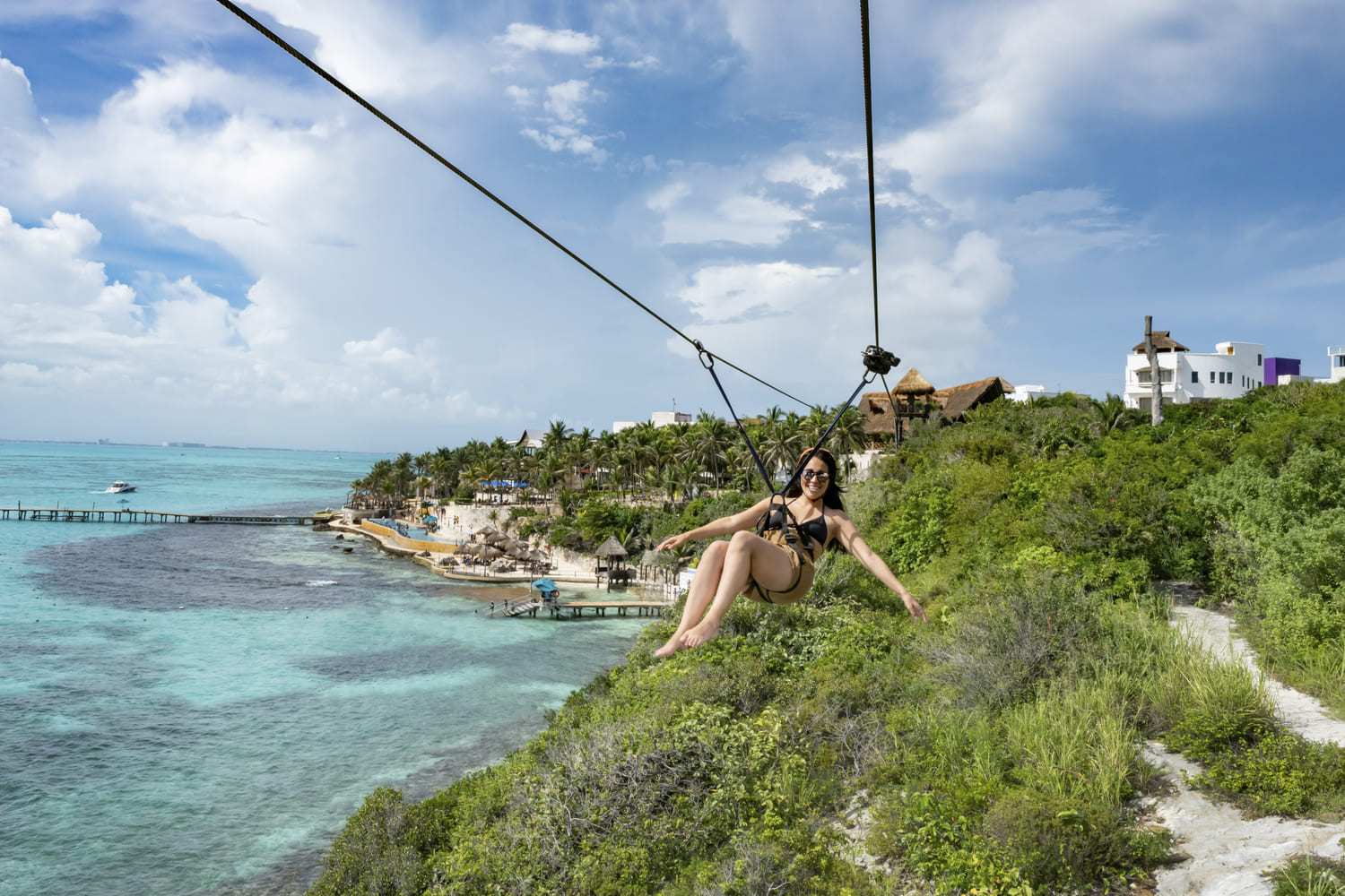 Tirolesas en Cancun Isla Mujeres